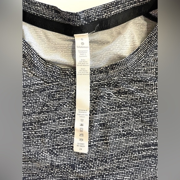 Lululemon Women’s Find Focus Short Sleeve Shirt Twillines Ice Grey Black sz 6 - Picture 6 of 9